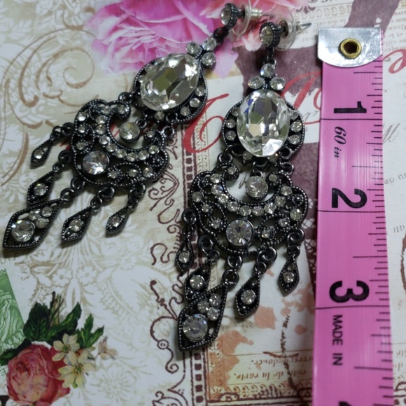 Fashion Jewelry earrings - Picture 4 of 4